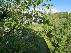 Titan, parcul IOR, Bloc H, decomandat, centrala, nemobilat, vedere la ,,padure,